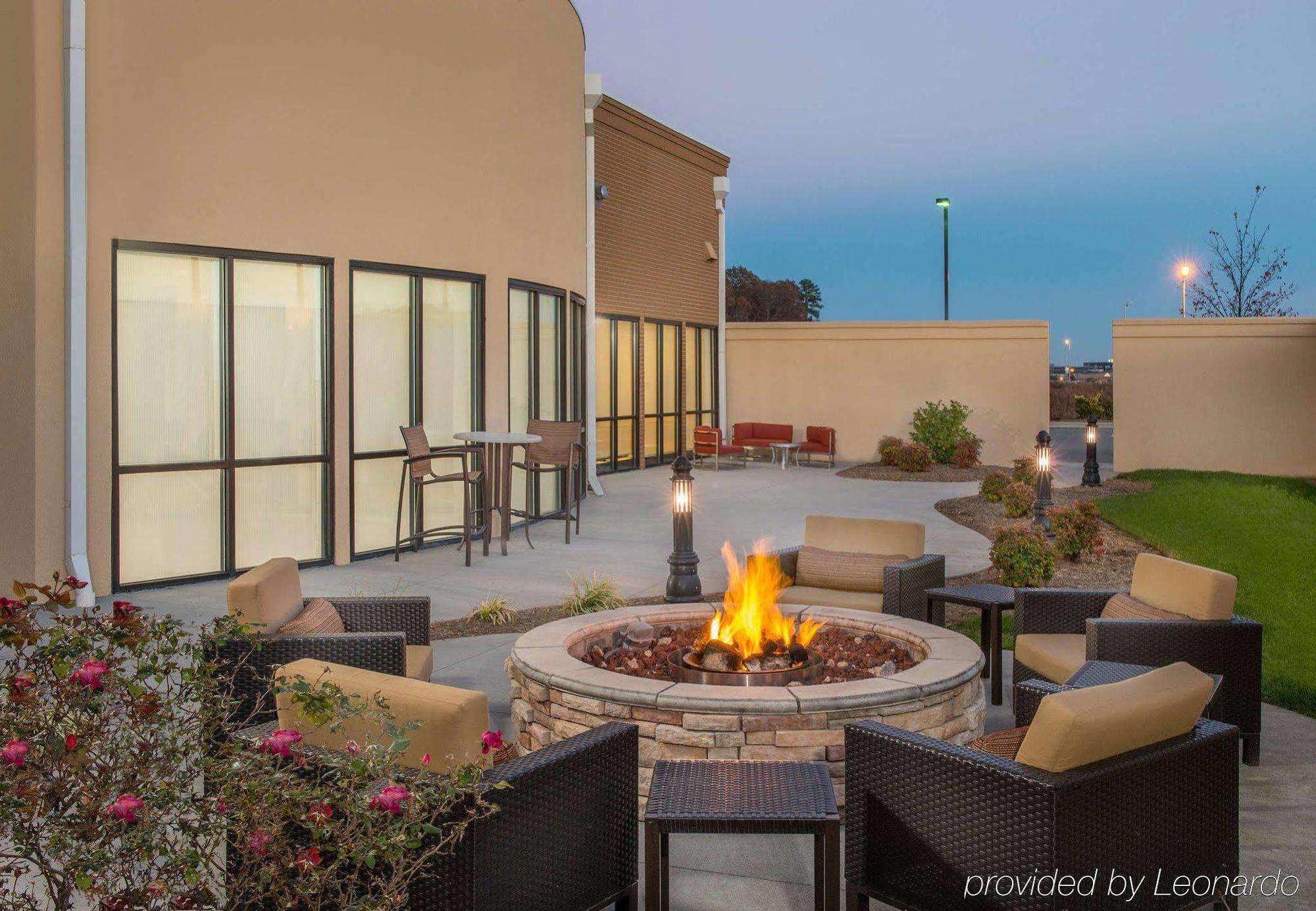 Hotel Courtyard Charlotte Concord Exterior foto